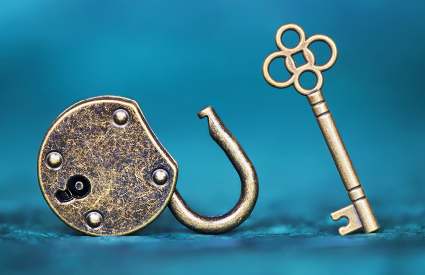 Unlocking Success: Advantages of Partnering with a Creative Agency